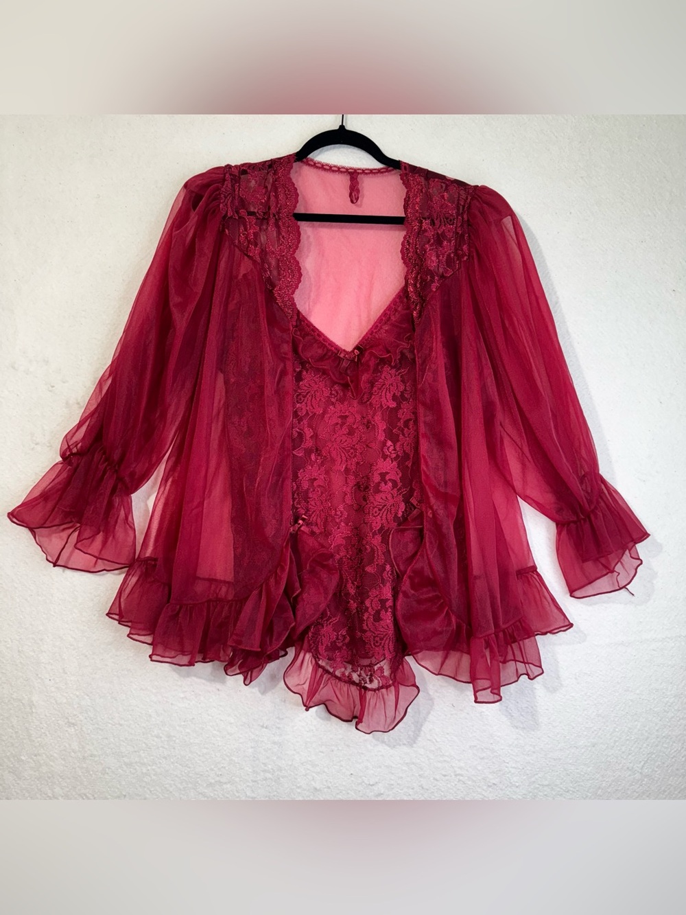 VTG Sheer Delicate Floral Lace Lingerie Camisole Night Dress & Shrug Robe Set